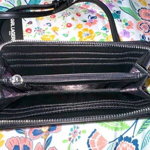 NWT Karl Lagerfeld Paris Wallet Crossbody Black